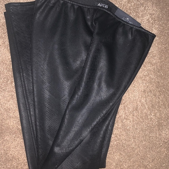 Apt. 9 Pants - Apt 9 leopard black leggings!
